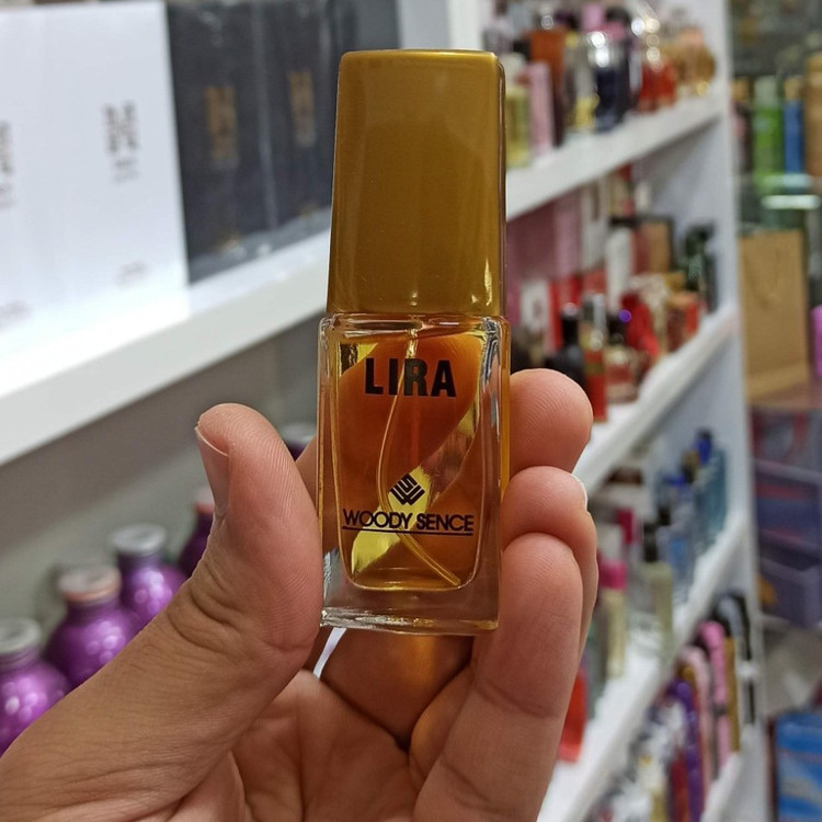 عطر جیبی لیرا کازاموراتی وودی سنس 15میل